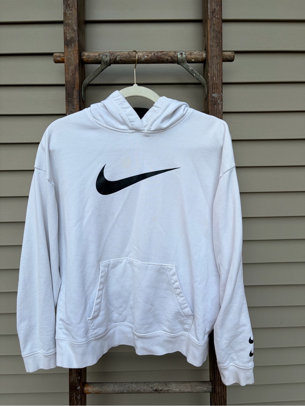 Nike Women’s White Swoosh Pullover Hoodie